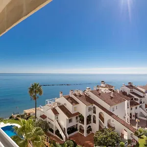 Apartment Stunning Beachfront In Canaima With Parking, Benalmadena